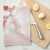 Mädchen umarmender Hund in Rentierfäusten Geschirrtuch (Viertel Falte)