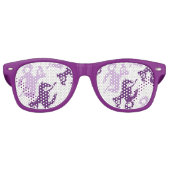 Mädchen und ihr buckliges Broncorosa Sonnenbrille (Vorderseite)