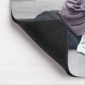 Mädchen und ihr Hund Mousepad (Ecke)