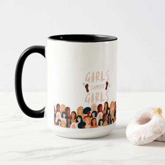 Mädchen unterstützen Mädchen Tasse (Mit Donut)