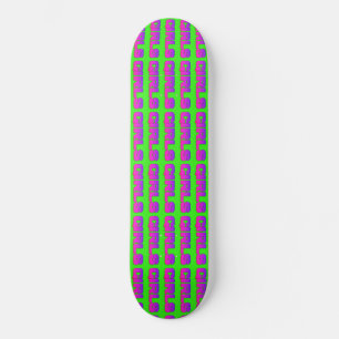 Mädchen vor dem Bau Vollgrüne Neon-Skateboard Skateboard