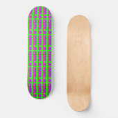 Mädchen vor dem Bau Vollgrünes Neon-Skateboard Skateboard (Vorderseite)
