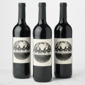 Mädchen werden Mädchen sein, die ein gewohntes Hal Weinetikett (Flaschen)