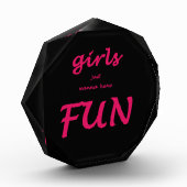 Mädchen wollen nur Spaß haben Fotoblock (Links)