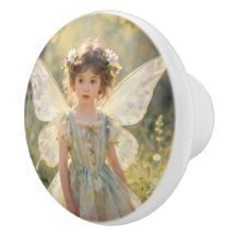 Mädchenfee mit Schmetterling| Märchen