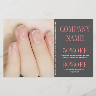mädchenhaft chic elegante Maniküre Nägel Nagelstud Flyer