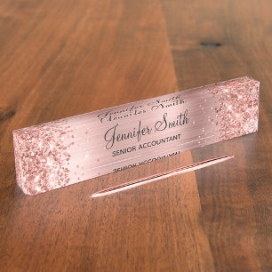 Mädchenhaft glänzendes Roségold-Faux-Foil Namensplakette