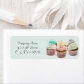 mädchenhafte, elegante Bäckerei bunt Kuchen (Insitu)