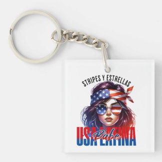 Mädchenhafte Latina Fourth of July Unabhängigkeit Schlüsselanhänger