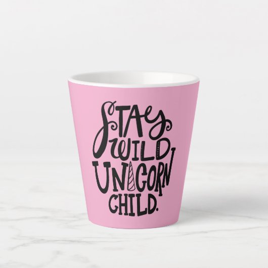 Mädchenhaftes Rosa Wildes Einhorn Milchtasse (Vorderseite)