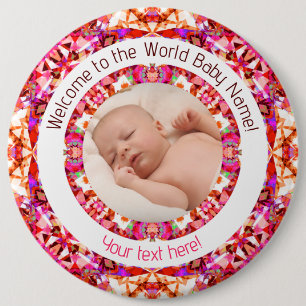 Mädchenjunge Dusche Lebendiger rosa Foto Text Button