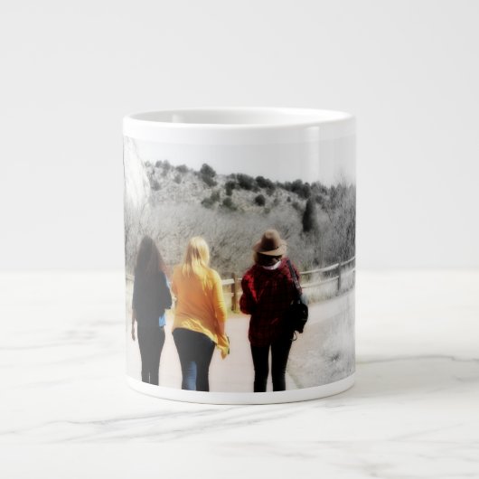 Mädchenreise Jumbo-Tasse (Vorderseite)
