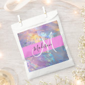 Mädchenrosa Holografisch Iridescent Monogram Name Geschenktütchen (Ausgeschnitten)