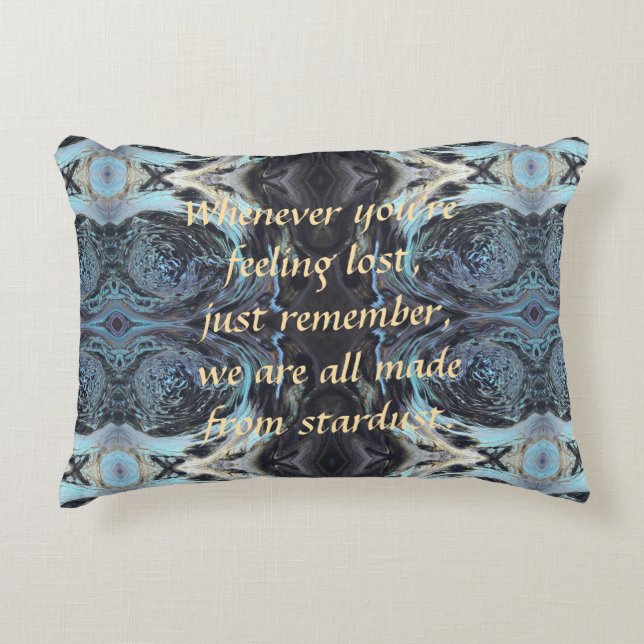 "Made from Stardust" Acrylic Pour Inspiriert Dekokissen (Vorderseite)