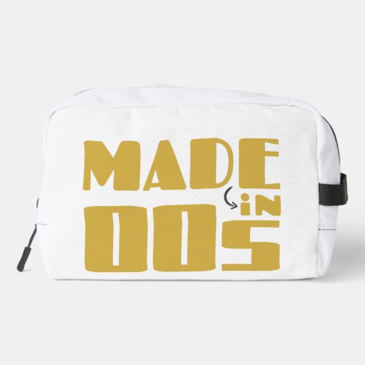 Made in 00s - Nostalgische Vibes Waschbeutel (Rückseite)