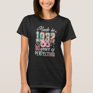 Made In 1932 Floral 90 Year Old 90th Birthday Wom T-Shirt