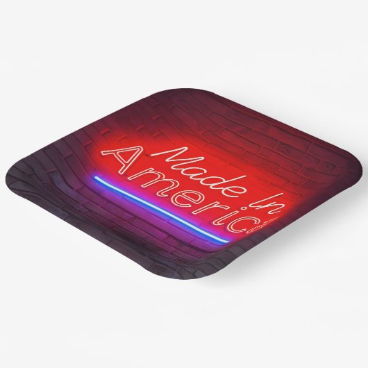 Made in America Neon Sign on Brick Pappteller (Gewinkelt)