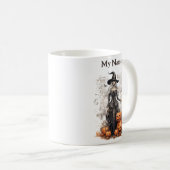 Made in Ink Elixir: Halloween-Hexe, maßgeschneider Kaffeetasse (VorderseiteRechts)