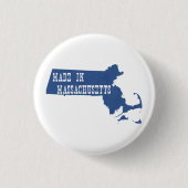 Made in Massachusetts Shaped Blue White Text Schri Button (Vorderseite)