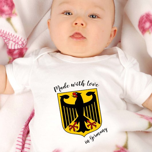 Made with Liebe in Germany / German flagge Baby Strampler