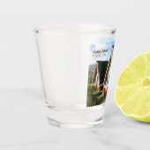 Madeira Island Foto mit typischen Häusern, Portuga Schnapsglas (Links)