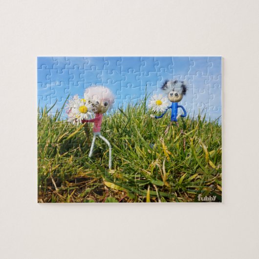 Madeliefjes plukkende fubby's.     puzzle (Horizontal)