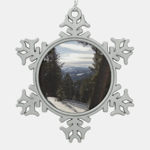 Madison Mountains im Winter in Montana Schneeflocken Zinn-Ornament