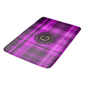 Madras Hot Pink Muster Initial Personalisiert Badematte (Schrägansicht)