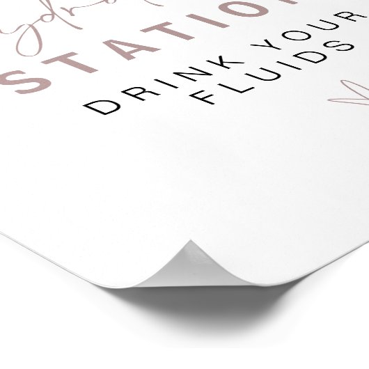 MAEVE Rose Gold Nurse Hydration Station Trinkzeich Poster (Ecke)