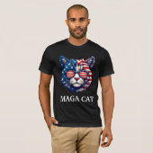MAGA Cat Präsident Trump American Flag Patriotic T-Shirt (Vorne ganz)