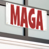 MAGA mit rotem Text Banner (Äußeres Gebäude)