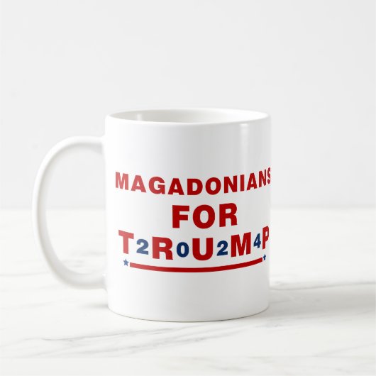 Magadonianer für Trump 2024 Red Blue Star Kaffeetasse (Links)