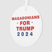 Magadonians für Trump 2024 Red Blue Ornament (Vorderseite)