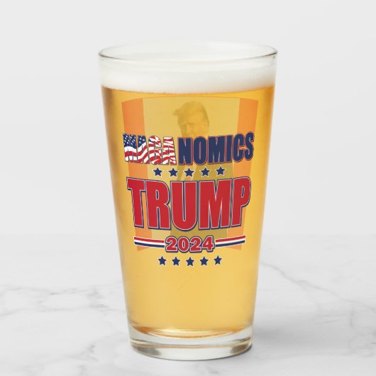 Maganomics Trump 2024 Glas (Vorne (Gefüllt))