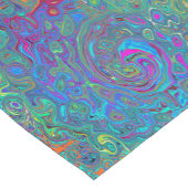 Magenta, Blue und Sea Foam Green Retro Swirl Kurzer Tischläufer (Ecke)