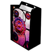 Magenta-Blume Mittlere Geschenktüte (Rückseite Schrägansicht)