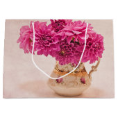 Magenta Dahlias Große Geschenktüte (Vorderseite)