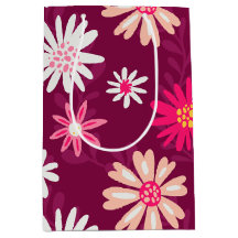 Magenta Daisy Design