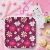Magenta Daisy Design Pappteller (Party)