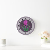 Magenta Hyacinth Runde Wanduhr (Zuhause)