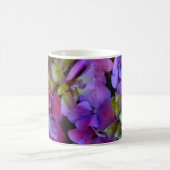 Magenta Lila-blaugelbe Hydrangeas-Blume Kaffeetasse (Mittel)