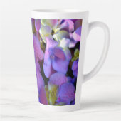 Magenta Lila-blaugelbe Hydrangeas-Blume Milchtasse (Rechts)