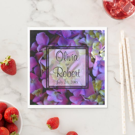 Magenta Lila-blaugelbe Hydrangeas-Blume Serviette (Beispiel)