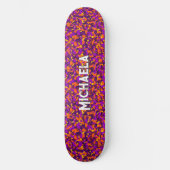 Magenta Orange Camouflage Monogram Skateboard (Vorderseite)