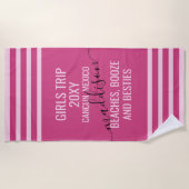 Magenta Pink Girls Weekend Tour Besties Name Strandtuch (Vorderseite)