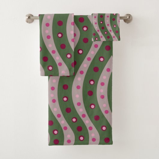 Magenta Pink Green Springtime Polka Dot Gemustert Badhandtuch Set (Insitu)