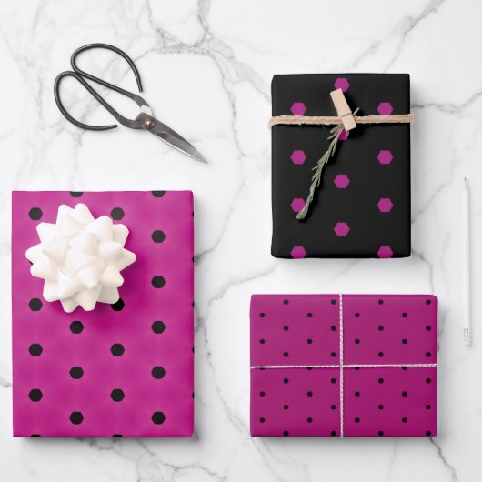 Magenta Pink Schwarzes Button Loch & Polka Dot Geschenkpapier Set (Vorderseite)