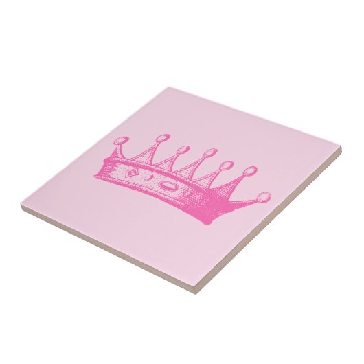Magenta Princess Crown auf rosa Hintergrund Fliese (Seite)