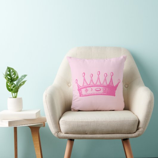 Magenta Princess Crown auf rosa Hintergrund Kissen (Stuhl )