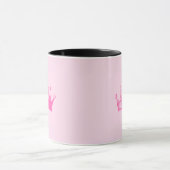 Magenta Princess Crown auf rosa Hintergrund Tasse (Zentrum)